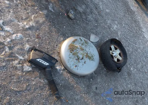 2005 Toyota Rav4 from USA, damaged, VIN JTEHD20V150063187